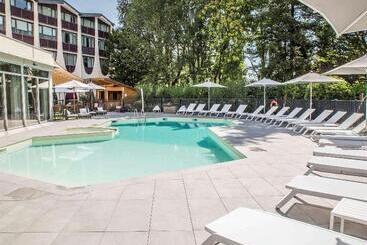 هتل Mercure Beaune Centre
