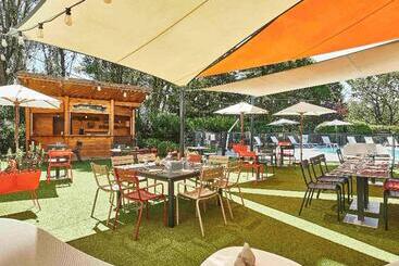 هتل Mercure Beaune Centre
