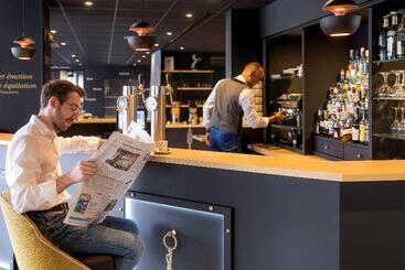 ホテル Mercure Bords De Loire Saumur