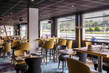 ホテル Mercure Bords De Loire Saumur