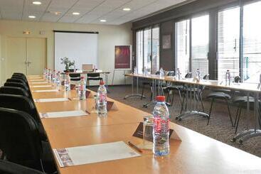 ホテル Mercure Bords De Loire Saumur