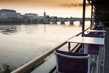 ホテル Mercure Bords De Loire Saumur