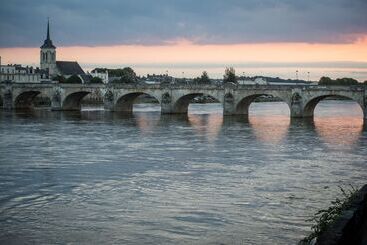 ホテル Mercure Bords De Loire Saumur