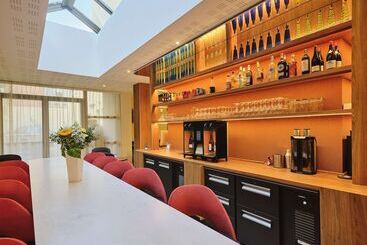 هتل Mercure Chartres Cathedrale