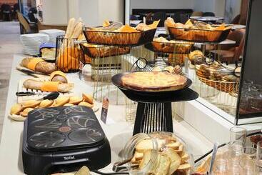 هتل Mercure Chartres Cathedrale