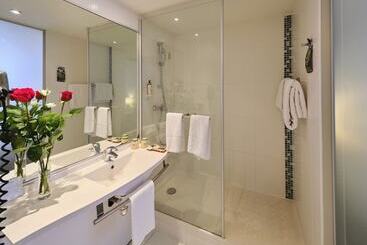 هتل Mercure Chartres Cathedrale