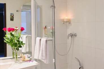 هتل Mercure Chartres Cathedrale
