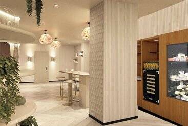 Отель Mercure Paris Ouest Saintgermain
