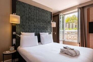 Отель Mercure Paris Ouest Saintgermain