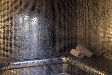 ホテル Hôtel & Spa Oceania L Univers Tours