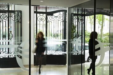 ホテル Hôtel & Spa Oceania L Univers Tours