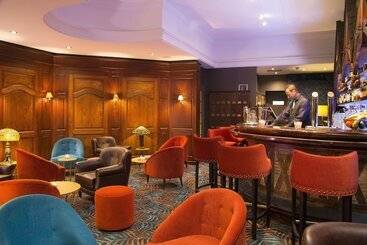 ホテル Hôtel & Spa Oceania L Univers Tours