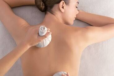 ホテル Hôtel & Spa Oceania L Univers Tours