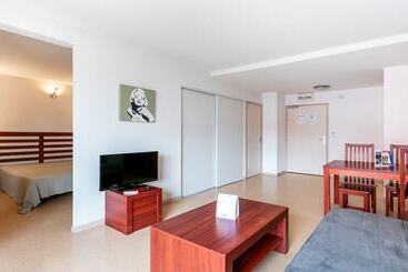 هتل Vacanceole  Residence Le Saint Clair