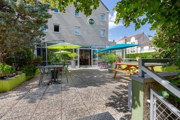 B&B HOTEL Chartres Centre Cathédrale