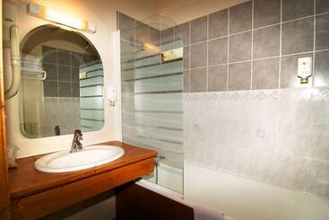 Citotel Les Pres Du Rosay