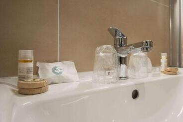 هتل Best Western Domaine De Roquerousse