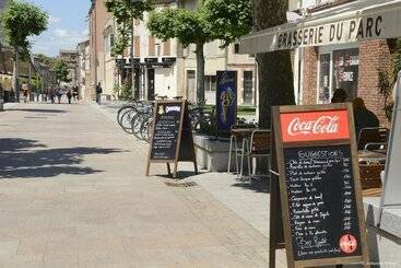 هتل Brasserie Du Parc