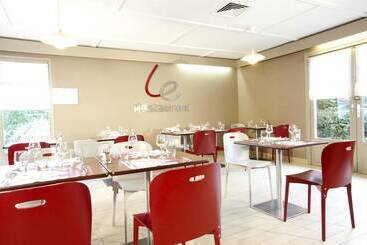 هتل Campanile Biarritz
