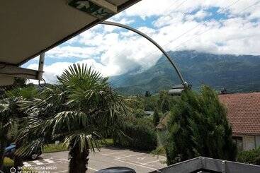 هتل Campanile Grenoble Sud Seyssins