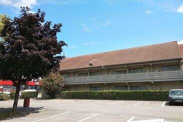هتل Campanile Grenoble Sud Seyssins