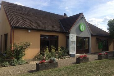 هتل Campanile Mulhouse  Illzach Ile Napoleon
