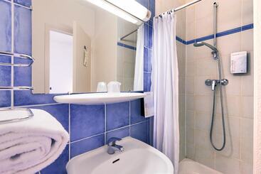 هتل Campanile Paris Ouest  Boulogne