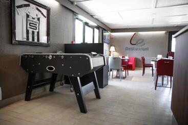 هتل Campanile Rennes Ouest  Cleunay