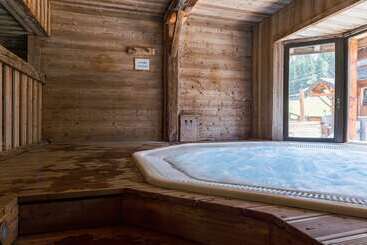 호텔 Chalethôtel La Marmotte, La Tapiaz & Spa, The Originals Relais