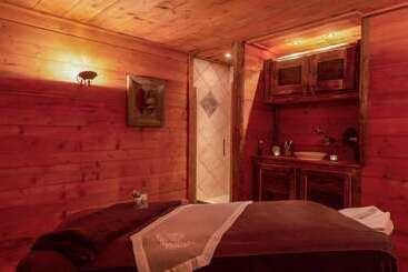 호텔 Chalethôtel La Marmotte, La Tapiaz & Spa, The Originals Relais