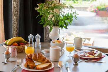 호텔 Chalethôtel La Marmotte, La Tapiaz & Spa, The Originals Relais