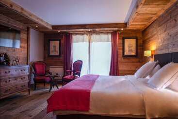 호텔 Chalethôtel La Marmotte, La Tapiaz & Spa, The Originals Relais