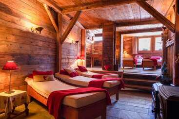 호텔 Chalethôtel La Marmotte, La Tapiaz & Spa, The Originals Relais