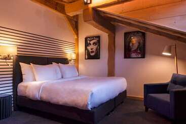 호텔 Chalethôtel La Marmotte, La Tapiaz & Spa, The Originals Relais