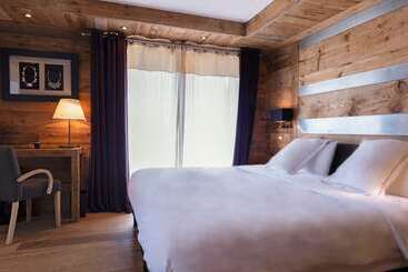 호텔 Chalethôtel La Marmotte, La Tapiaz & Spa, The Originals Relais