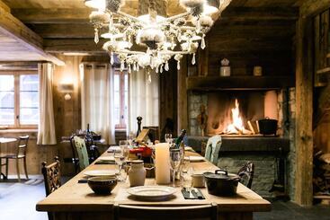 호텔 Chalethôtel La Marmotte, La Tapiaz & Spa, The Originals Relais