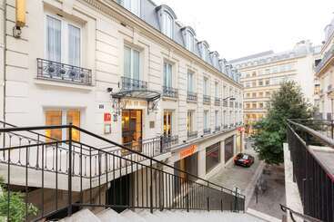 هتل Hôtel Du Bois Champs Elysées