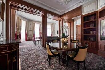 هتل Hôtel Du Palais Biarritz, In The Unbound Collection By Hyatt