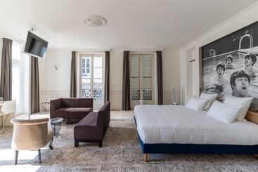 هتل Hôtel François 1er