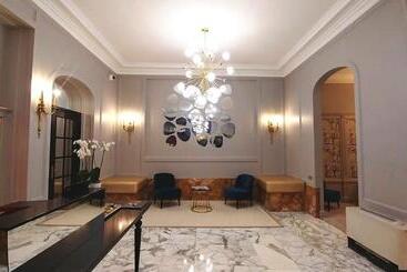 Grand Hotel Bellevue   Grand Place