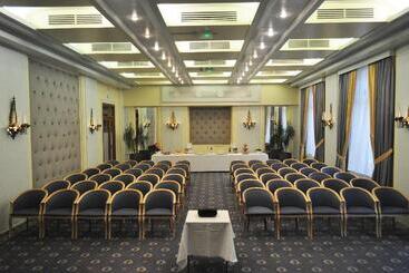 Grand Hotel Bellevue   Grand Place