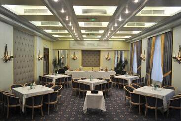 Grand Hotel Bellevue   Grand Place