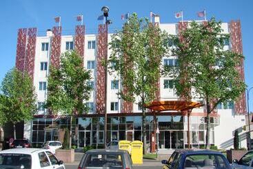 Logis Hotels Grand Hotel D Orléans