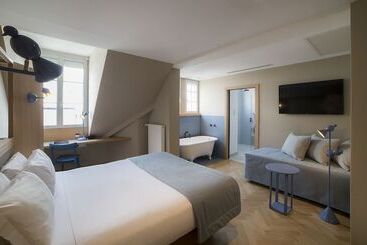 Hannong Hotel & Wine Bar