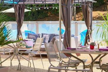 호텔 Hôtel Mercure Tours Nord
