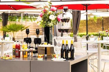 호텔 Hôtel Mercure Tours Nord