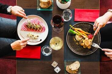 호텔 Hôtel Mercure Tours Nord