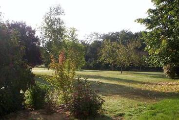 هتل Ibis Amboise