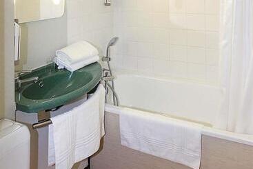 هتل Ibis Auxerre Sud