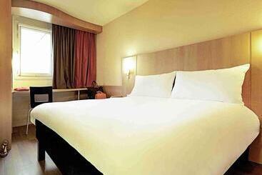 هتل Ibis Auxerre Sud